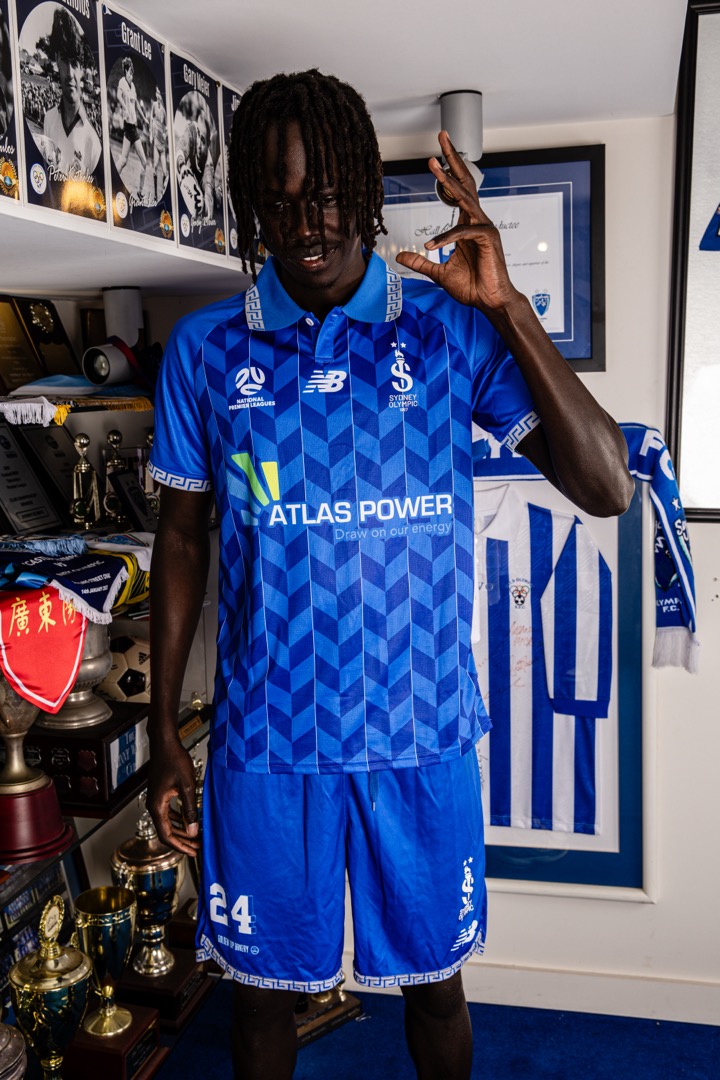 Jok Akuien